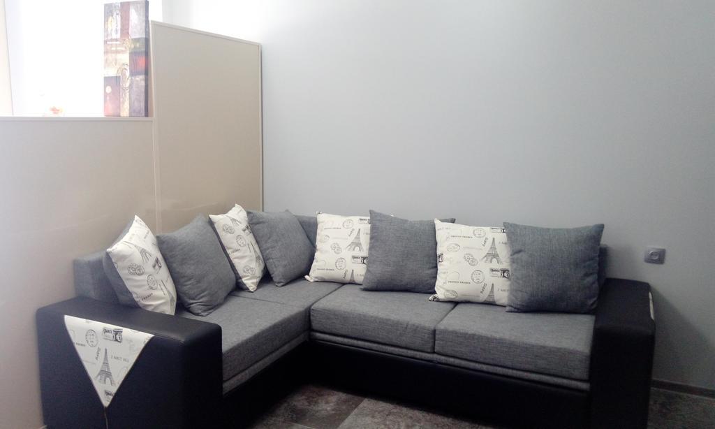Apartament Gia Batumi Exteriör bild