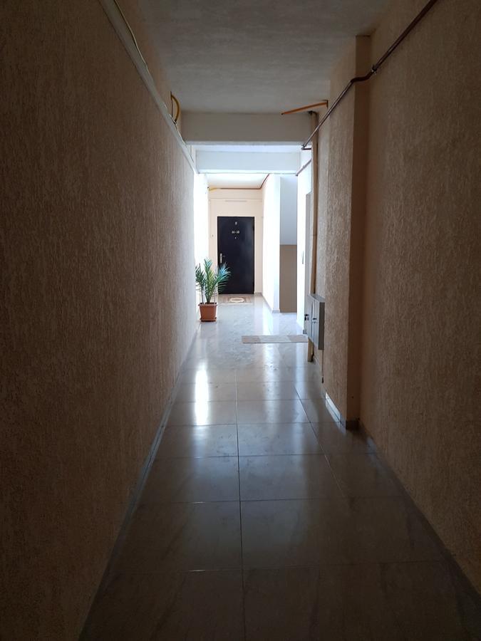 Apartament Gia Batumi Exteriör bild